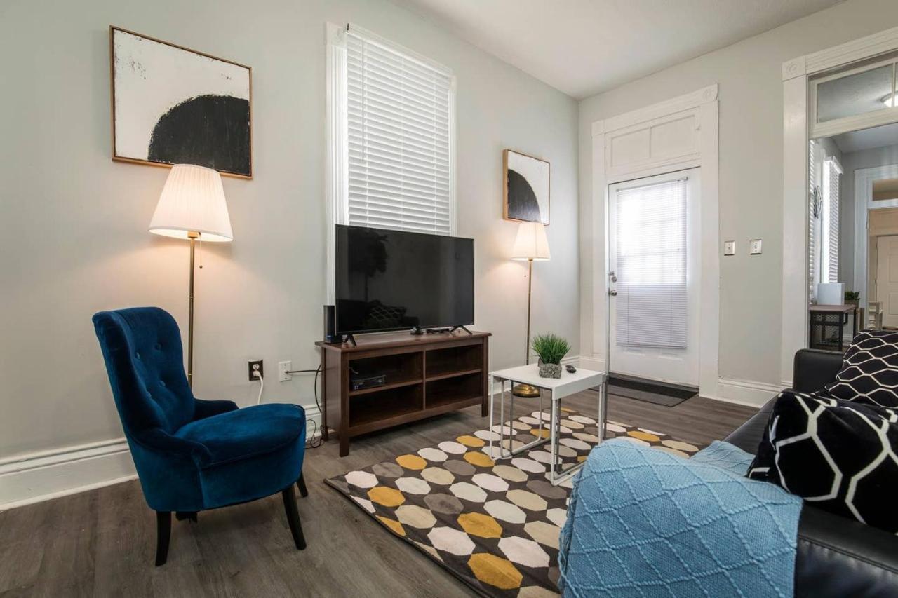 Louisville Dream House 4Br 2Ba By Cozysuites Eksteriør bilde