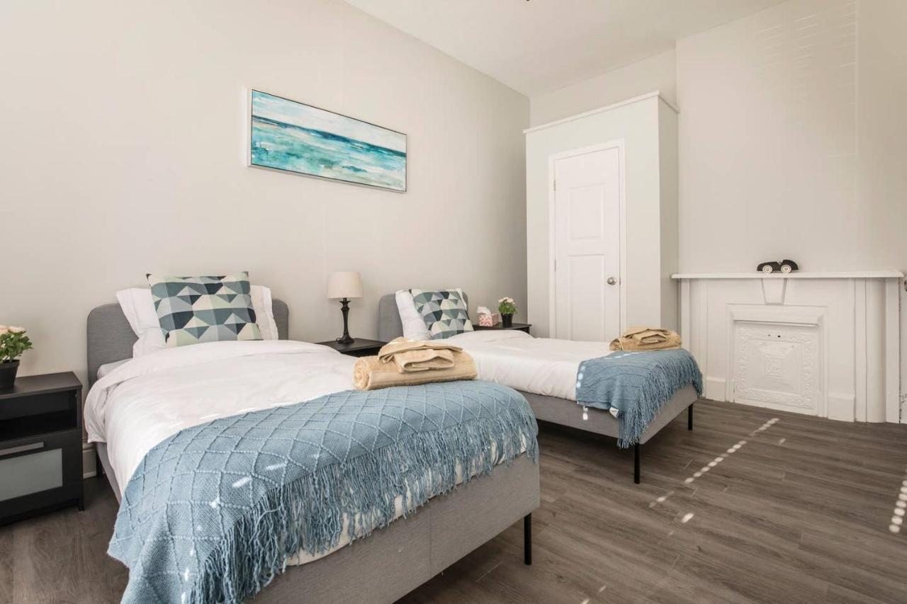 Louisville Dream House 4Br 2Ba By Cozysuites Eksteriør bilde